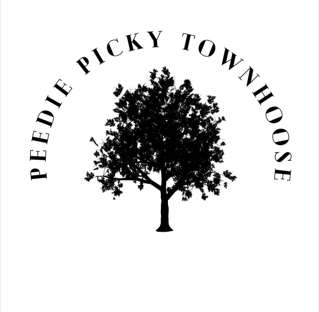 Peedie Picky Townhoose Logo