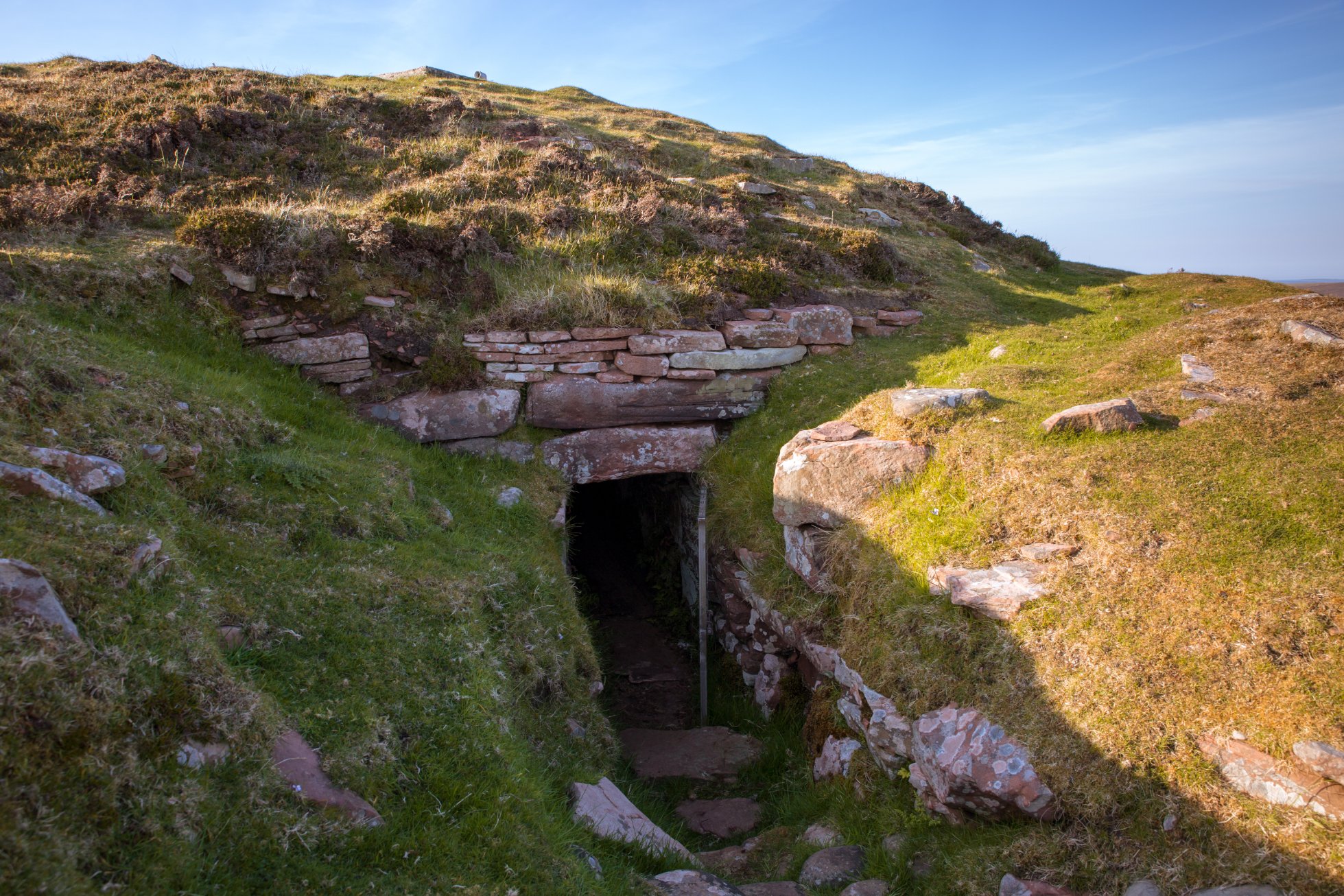 The entrance to Vinquoy Chambered Cairn, Eday