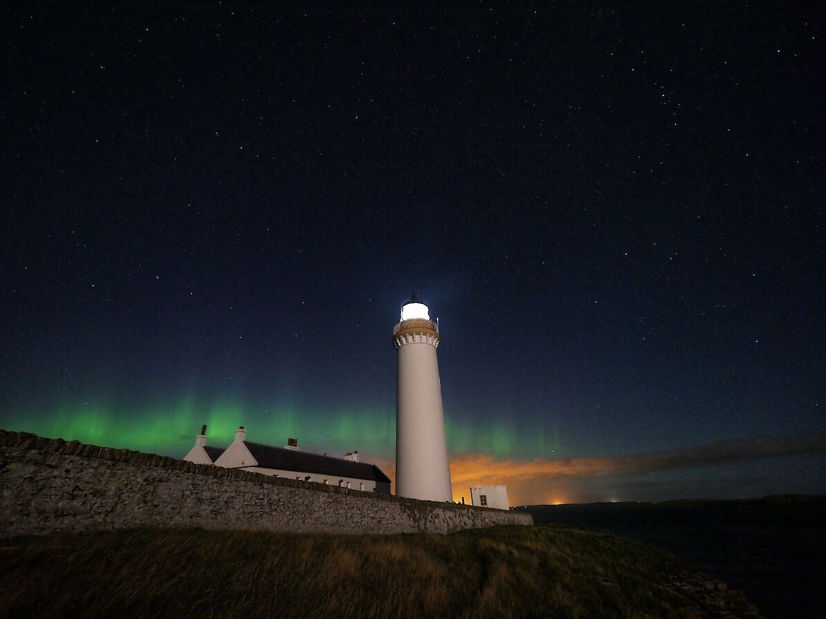 Merry dancers over Cantick Head, Orkney - image by Alan Mackinnon