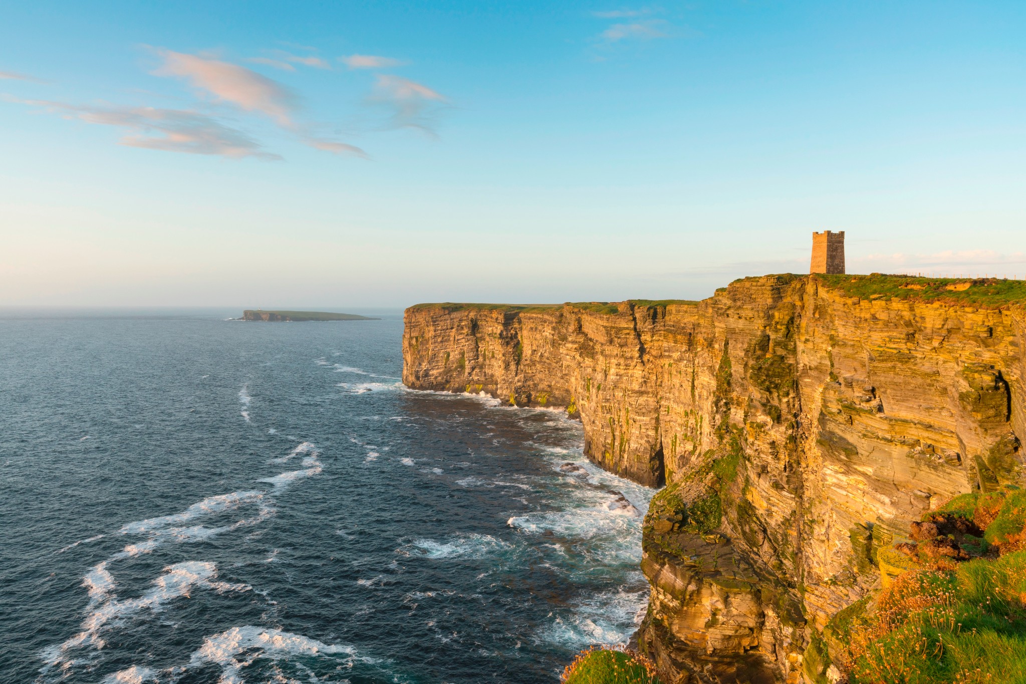 Marwick Head, Orkney - image by Kenny Lam/VisitScotland