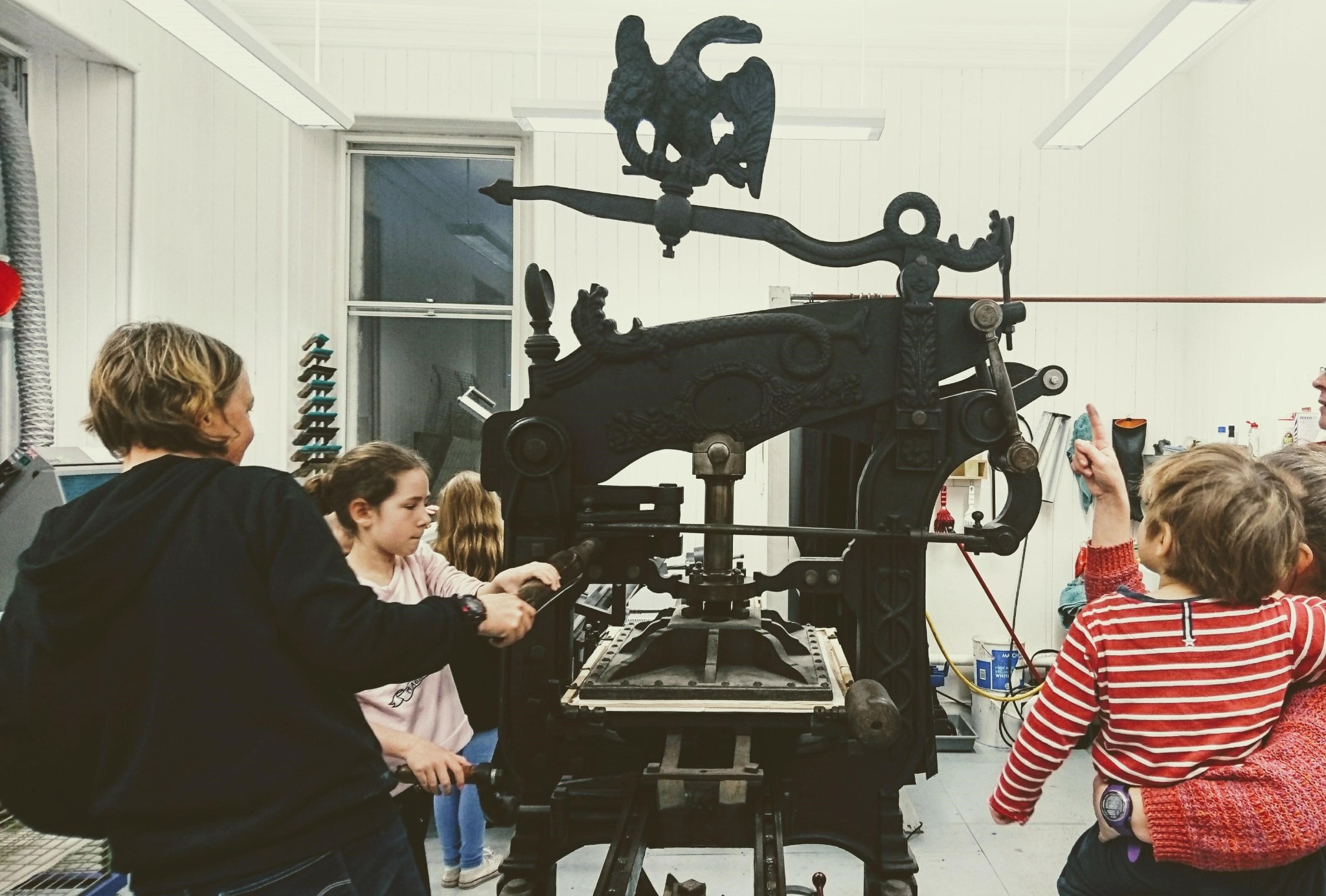 Family activities at Soulisquoy Printmakers Stromness studio. Image courtsy of Soulisquoy Printmakers