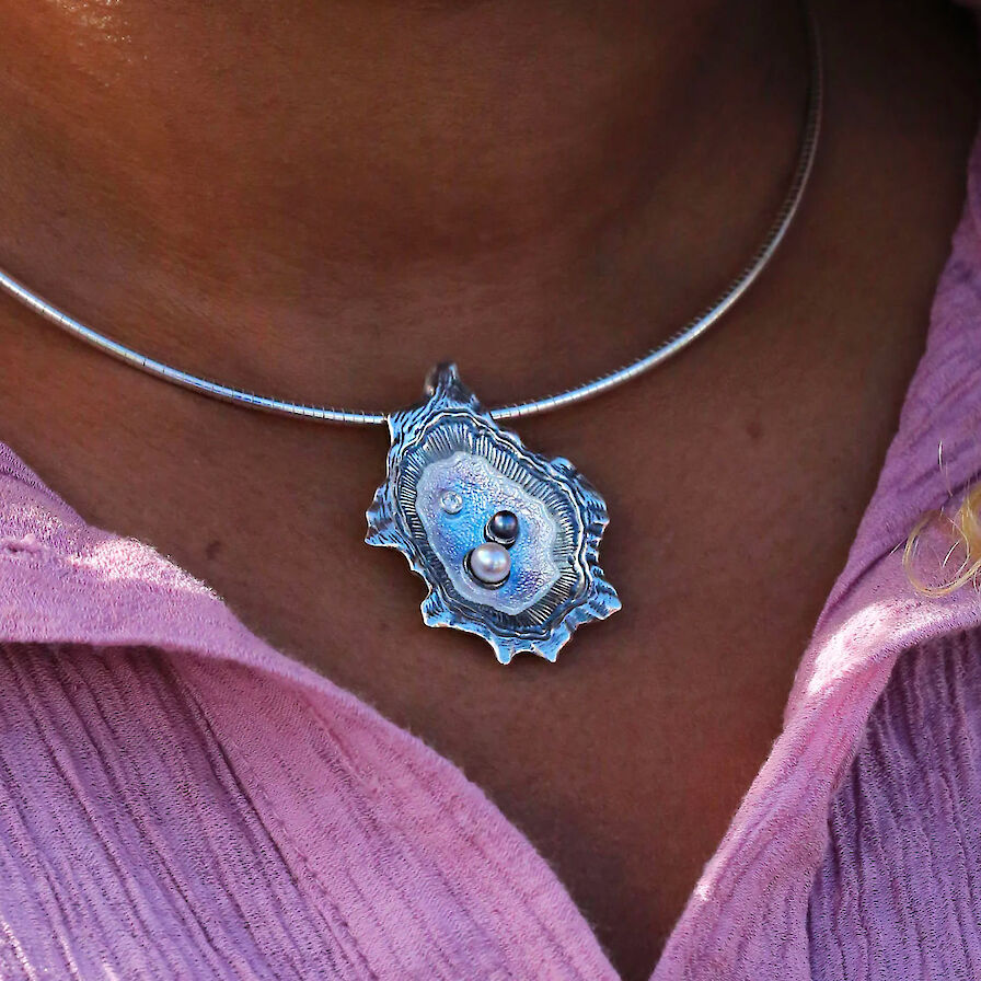 Oyster enamelled necklet from Sheila Fleet Jewellery