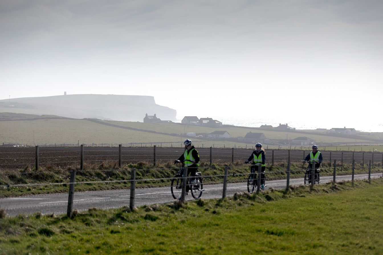 E-tour Orkney guided ride through Birsay